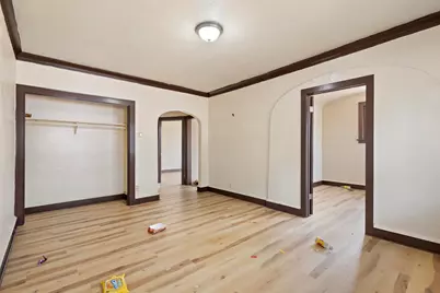 2613 W Capitol Dr, Milwaukee, WI 53206 - Photo 14