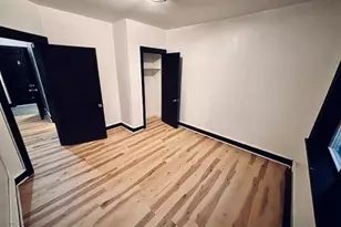 2613 W Capitol Dr, Milwaukee, WI 53206 - Photo 10