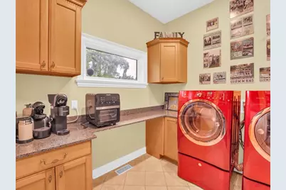 106  Michigan Ct, Racine, WI 53402 - Photo 30