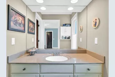 106  Michigan Ct, Racine, WI 53402 - Photo 52