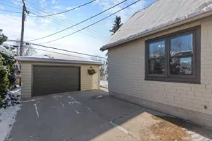 142 South Rd, Kohler, WI 53044 - Photo 18