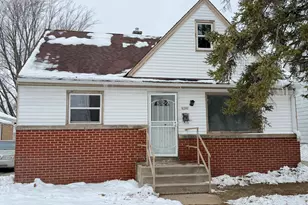 4340 W Eggert Pl., Milwaukee, WI 53218 - Photo 1