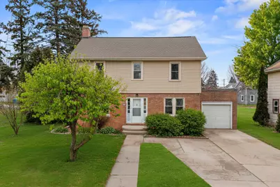 125  Cherry St, Campbellsport, WI 53010 - Photo 2