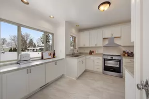 125 Cherry St, Campbellsport, WI 53010 - Photo 4