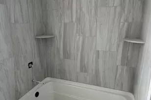 N75W24746 Lauren Dr, Sussex, WI 53089 - Photo 2