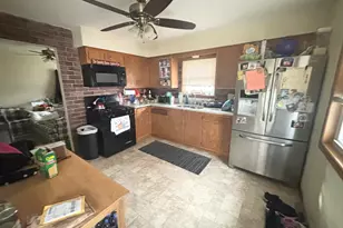 1617 Ohio St, Racine, WI 53405 - Photo 4