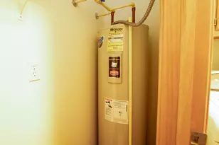 327 E Clay St, Whitewater, WI 53190 - Photo 14