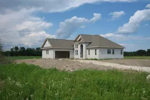 680 Hillside Ln, Cedarburg, WI 53012 - Photo 2