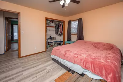 517  Fox Knoll Dr, Racine, WI 53185 - Photo 16