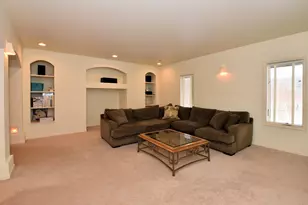 N6393 Tradewinds Cir, Beaver Dam, WI 53916 - Photo 28