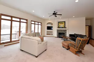 N6393 Tradewinds Cir, Beaver Dam, WI 53916 - Photo 8