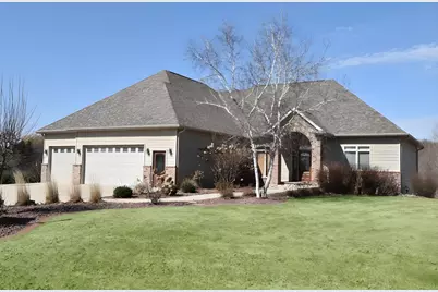 N6393  Tradewinds Cir, Beaver Dam, WI 53916 - Photo 2