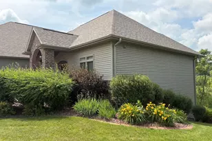 N6393 Tradewinds Cir, Beaver Dam, WI 53916 - Photo 42