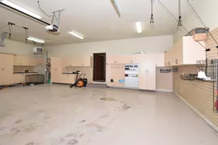 N6393 Tradewinds Cir, Beaver Dam, WI 53916 - Photo 38