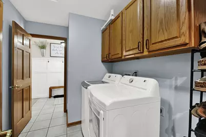 363  Hickory Dr, Fredonia, WI 53021 - Photo 16