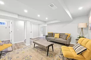 2201 Lakeshore Dr, Racine, WI 53139 - Photo 28