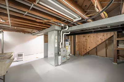 4640 W Brentwood Ct, Milwaukee, WI 53223 - Photo 26