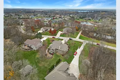 26545  Nordic Ridge Dr, Racine, WI 53185 - Photo 2