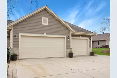 26545  Nordic Ridge Dr, Racine, WI 53185 - Photo 8