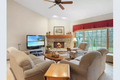 26545  Nordic Ridge Dr, Racine, WI 53185 - Photo 14