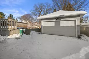 1420 E Main St, Watertown, WI 53094 - Photo 32