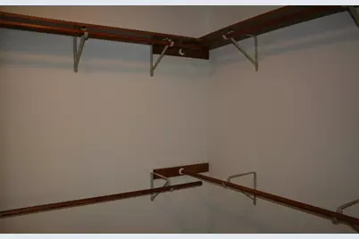 3427 E Elmwood Dr, Racine, WI 53405 - Photo 24