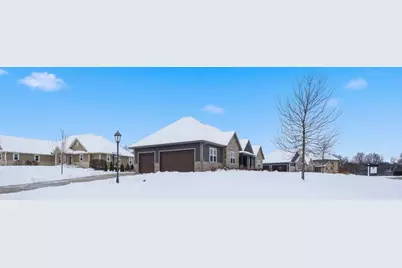 W229N3655  Sterling Ct, Pewaukee, WI 53072 - Photo 40