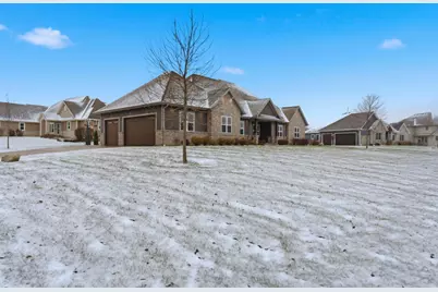 W229N3655  Sterling Ct, Pewaukee, WI 53072 - Photo 38