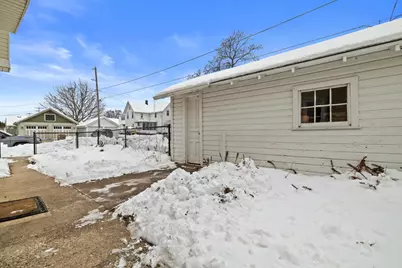 7550  14th Ave, Kenosha, WI 53143 - Photo 34