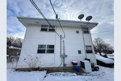 410  Dodie Dr #412, Waukesha, WI 53189 - Photo 8