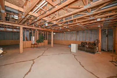 7713 W Terrace Dr, Franklin, WI 53132 - Photo 26