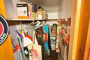 2043 S 81st St, West Allis, WI 53219 - Photo 42