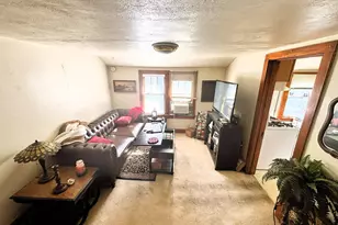 2043 S 81st St, West Allis, WI 53219 - Photo 30