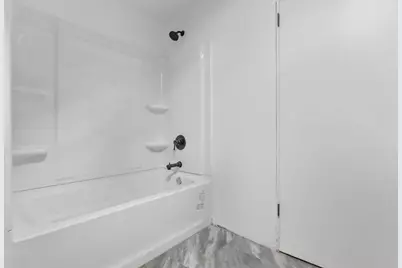 202 W Brown Deer Rd, Bayside, WI 53217 - Photo 20