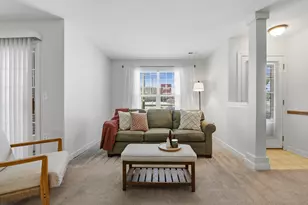 221 N Chicago Ave, South Milwaukee, WI 53172 - Photo 12