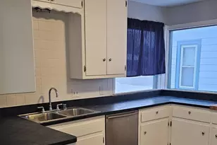 824 S 109th St, West Allis, WI 53214 - Photo 8