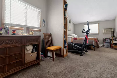 5818 N 72nd St, Milwaukee, WI 53218 - Photo 16