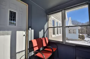 1634 Chestnut St, South Milwaukee, WI 53172 - Photo 4