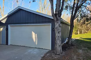 13207 Pioneer Rd, Meeme, WI 53063 - Photo 52