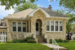 1904 N 83rd St, Wauwatosa, WI 53213 - Photo 26