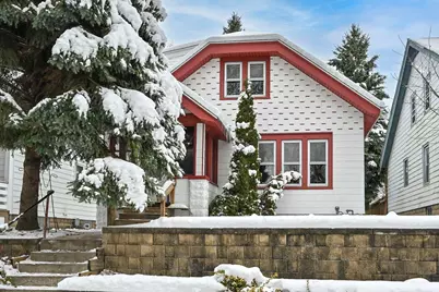 2824 S Lenox St, Milwaukee, WI 53207 - Photo 2