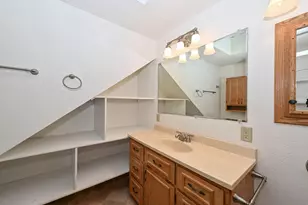 2824 S Lenox St, Milwaukee, WI 53207 - Photo 26