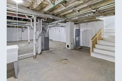 2409 N 21st St, Milwaukee, WI 53206 - Photo 32