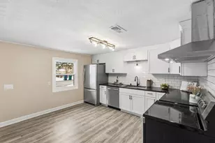 3162 Webb Ave, Blooming Grove, WI 53714 - Photo 4