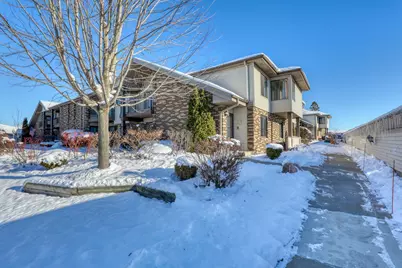 W176N9734  Riversbend Cir, Germantown, WI 53022 - Photo 26