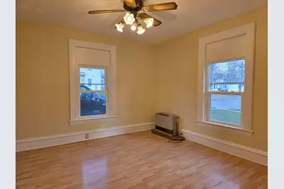 401 S College Ave, Fox Lake, WI 53933 - Photo 6