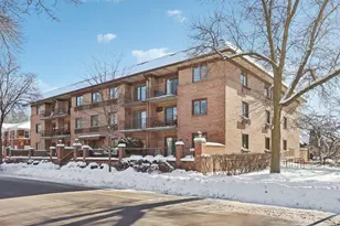303 E Henry Clay St, Whitefish Bay, WI 53217 - Photo 28