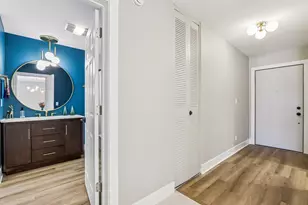 303 E Henry Clay St, Whitefish Bay, WI 53217 - Photo 10