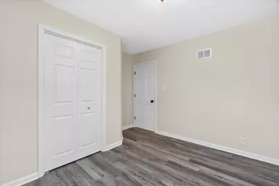 4655 N 20th St, Milwaukee, WI 53209 - Photo 18