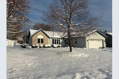 5934  Regency Hills Dr, Racine, WI 53406 - Photo 2